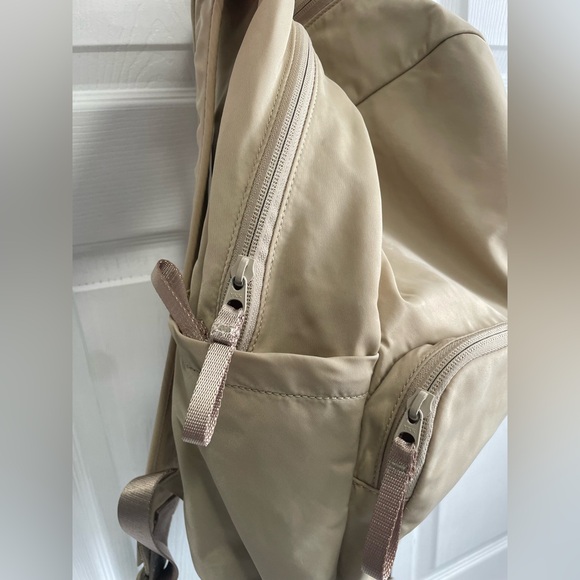 american travel gear backpack World Famous Duo 55l + 15L Detachable Pack xlowpush Padded shoulder straps and Kate Spade Watson Lane color:Unity Fitz: Ink Black